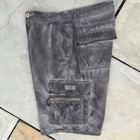 Reworked Y2K Black Grey Gorpcore Utility Ripstop Cargo Shorts Upcycled - Picture 3 of 6